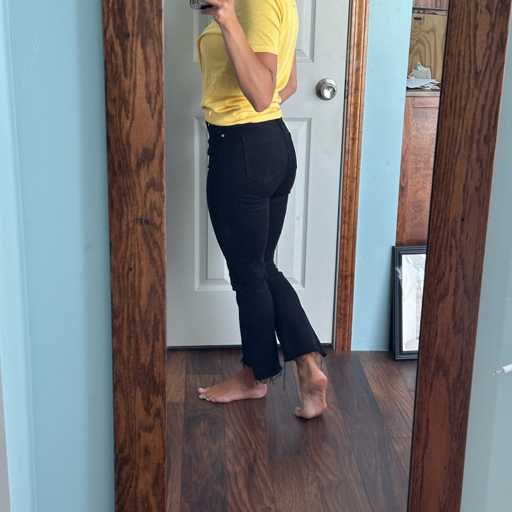 Mother Denim Insider Crop Step Fray - Picture 3 of 11